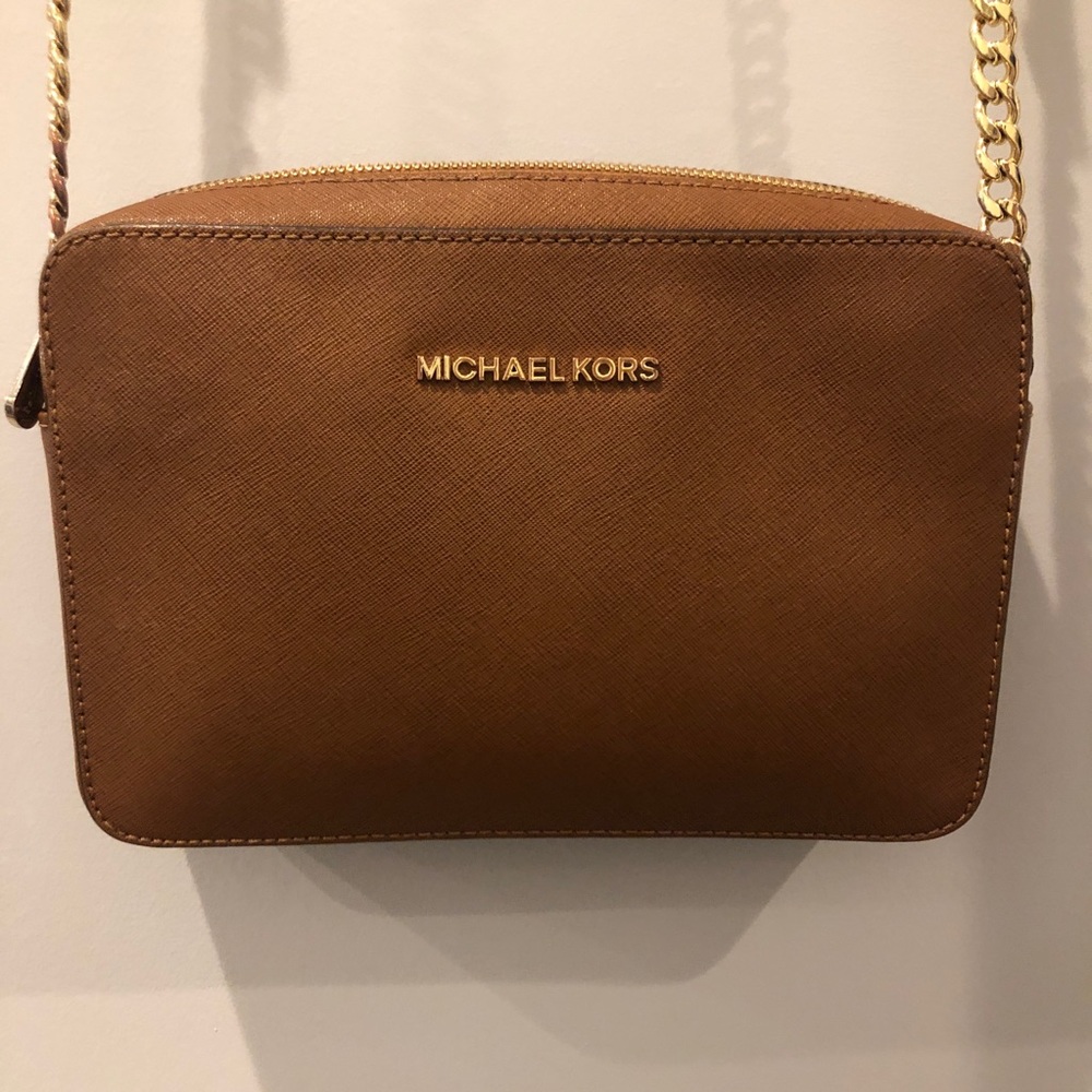 Michael Kors Jet Set Crossbody Bag